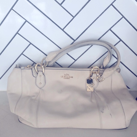 Coach purse - Picture 1 of 1